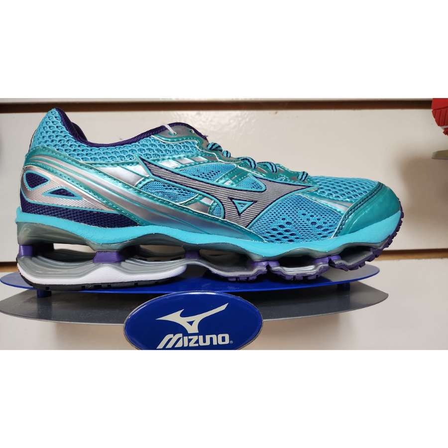 Novo mizuno hotsell wave viper